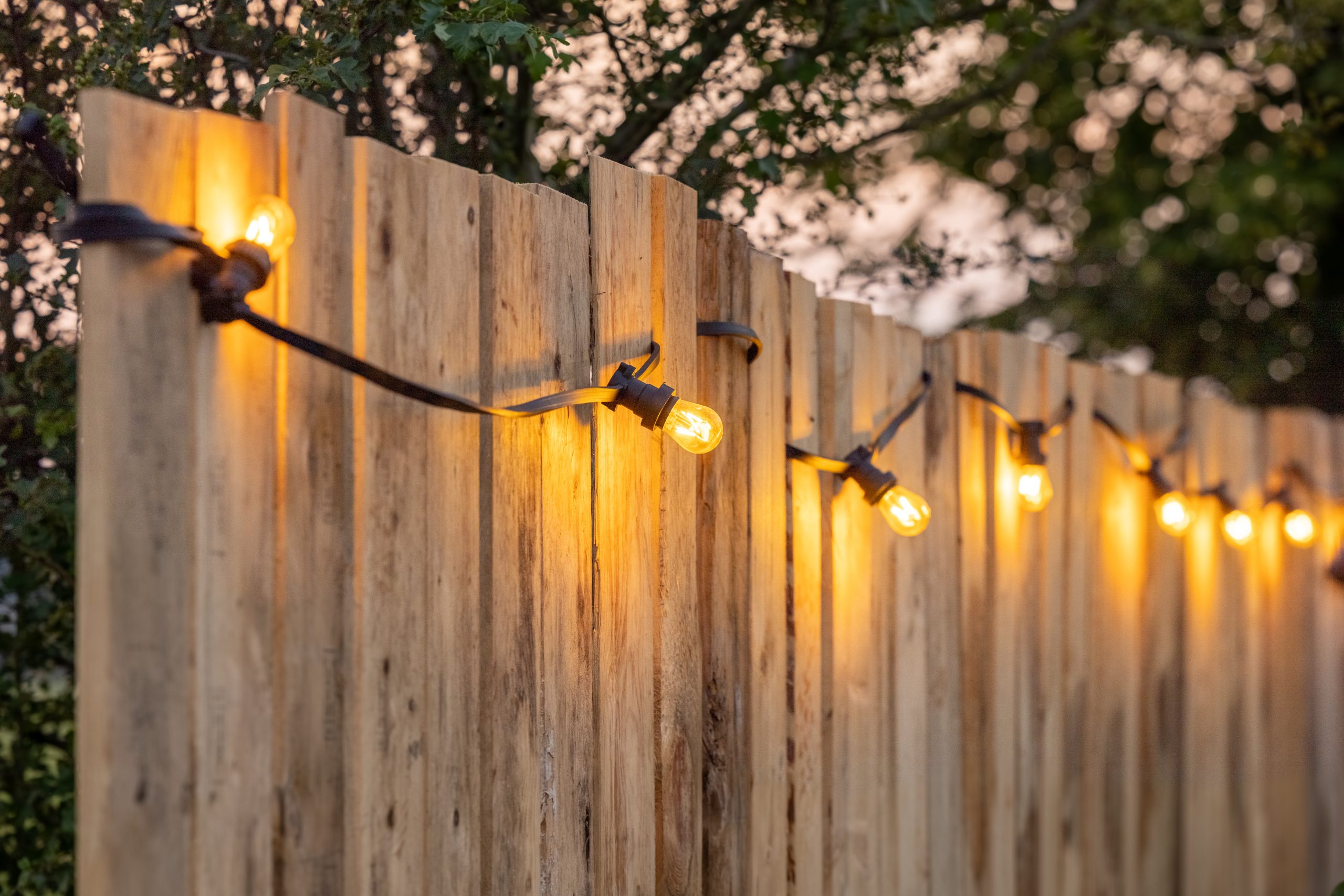 Backyard Fence Lighting Ideas